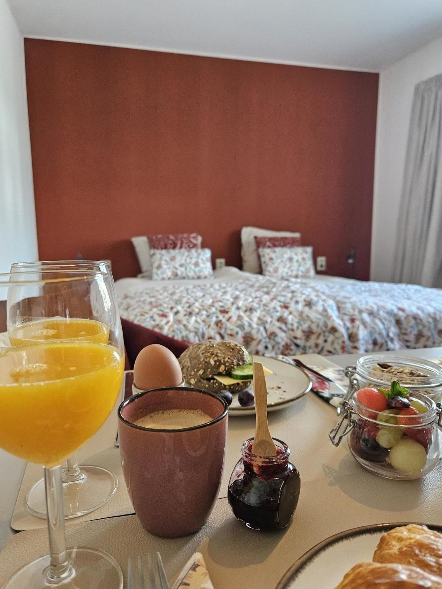 B&B It Arbeidershuske Ferwoude ภายนอก รูปภาพ