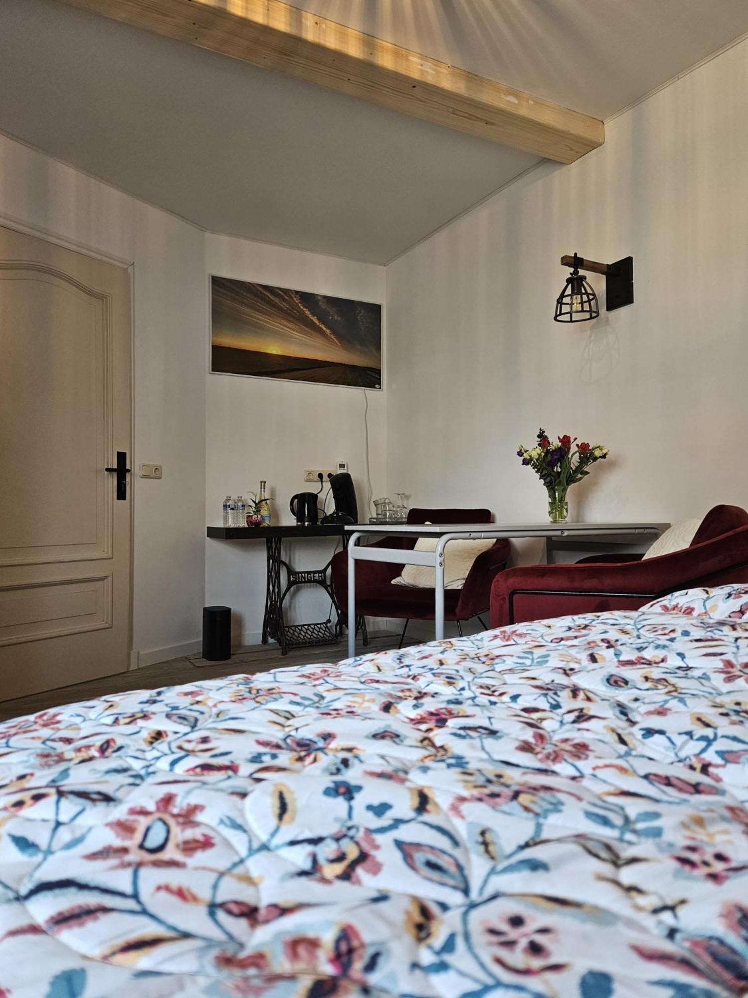 B&B It Arbeidershuske Ferwoude ภายนอก รูปภาพ