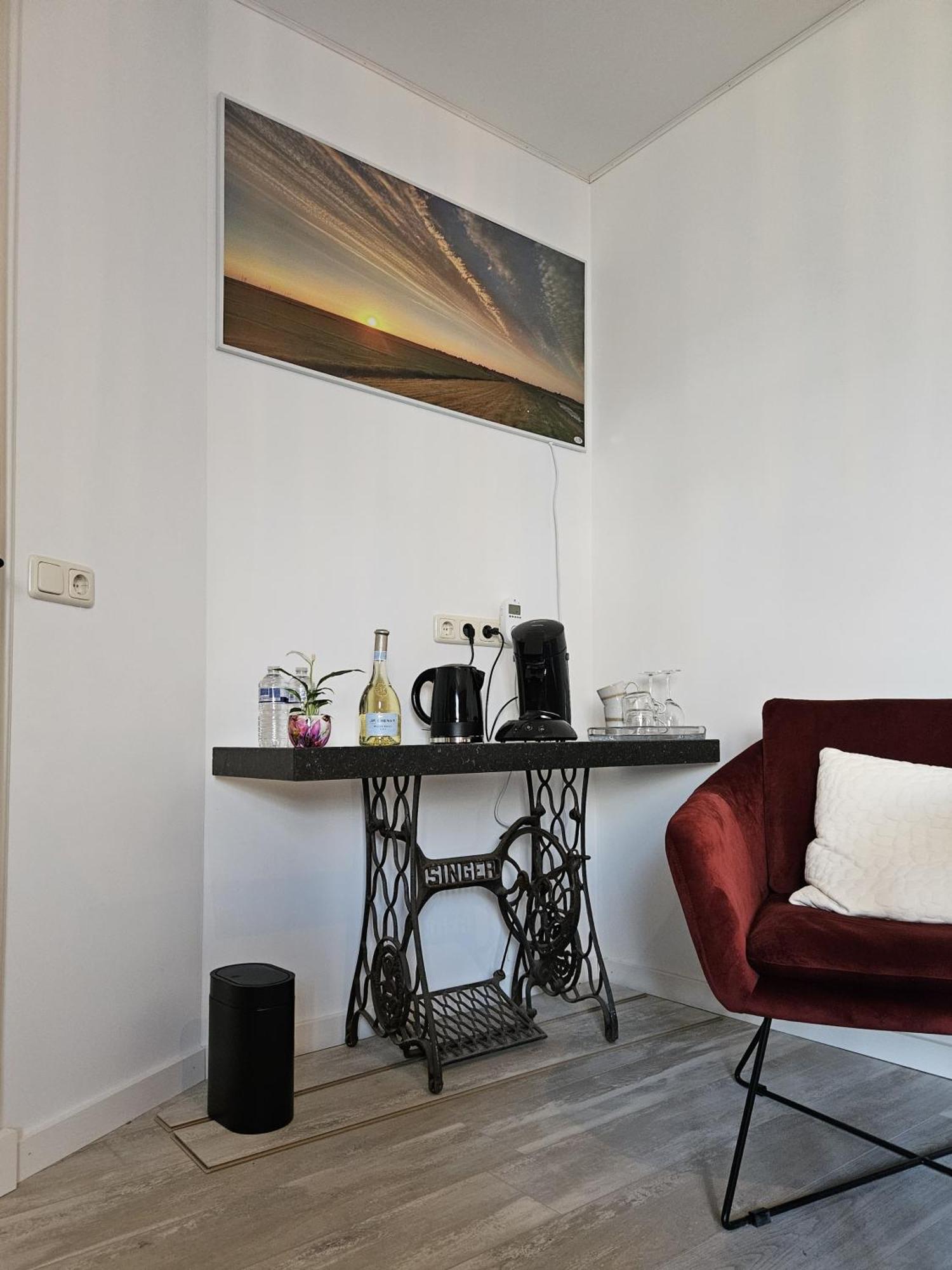 B&B It Arbeidershuske Ferwoude ภายนอก รูปภาพ